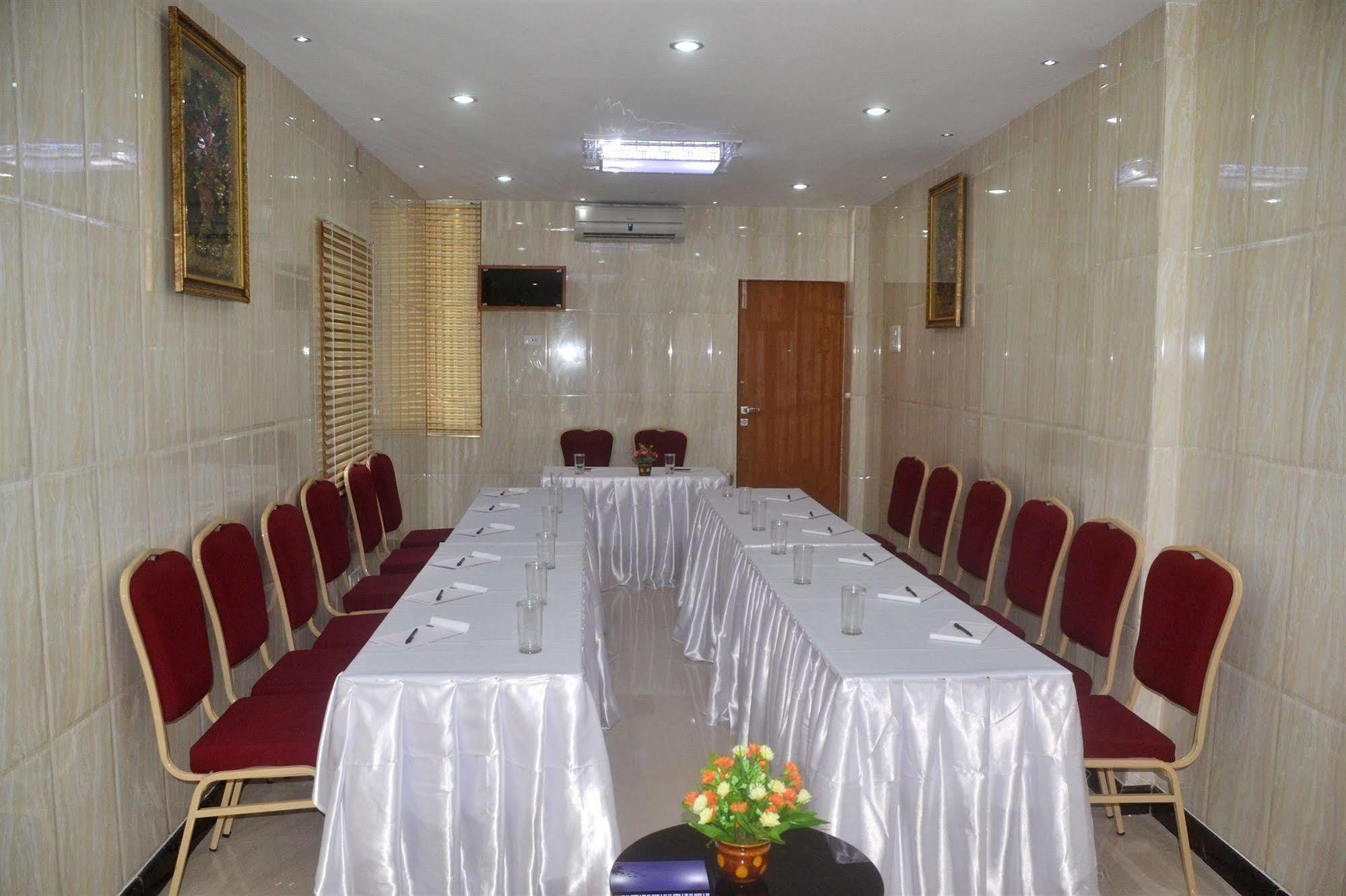 Peace Inn Chennai Exterior foto